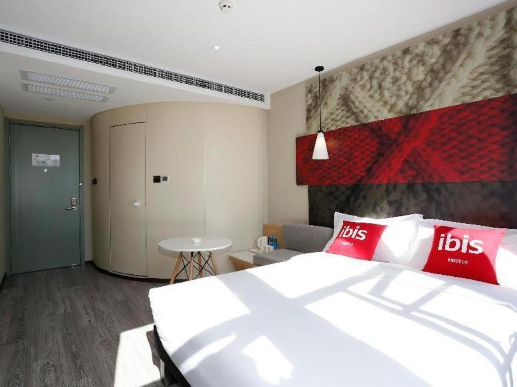 ibis Kunming Beijing Rd Hotel Bagian luar foto