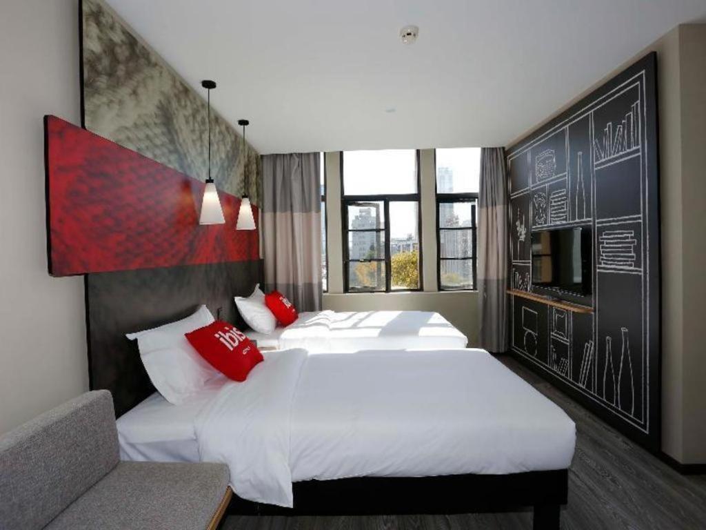 ibis Kunming Beijing Rd Hotel Bagian luar foto