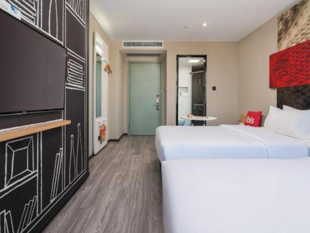 ibis Kunming Beijing Rd Hotel Bagian luar foto